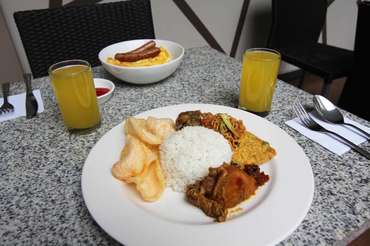 Choice Stay Hotel Denpasar Esterno foto